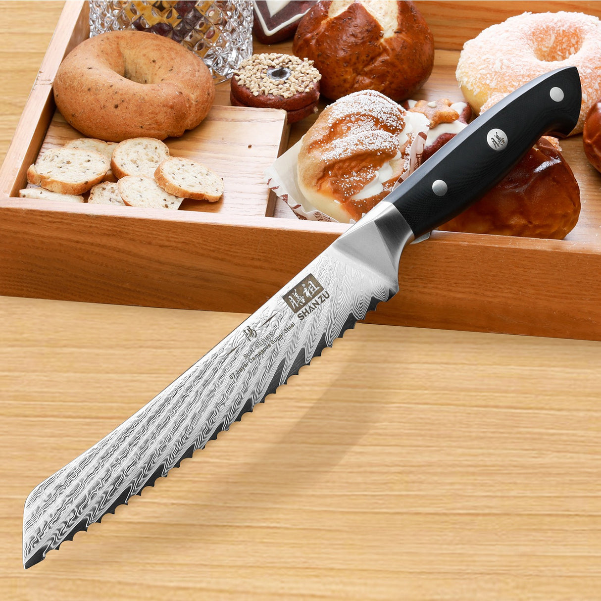 SHAN ZU 7.80" Blade Damascus Bread Knife | Serrated Bread Knife for Homemade Bread | 67 Layers Damascus Steel + G10 Handle