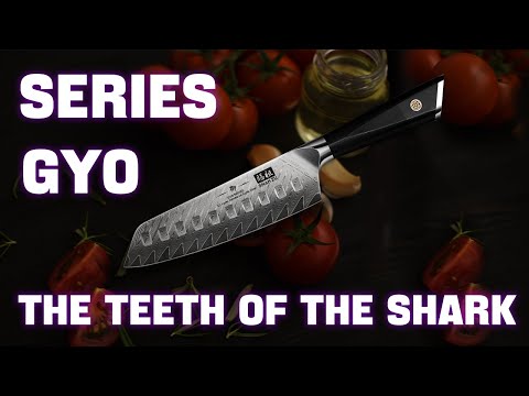 GYO Damascus Santoku Knife